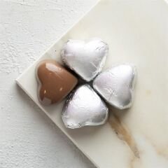 Gümüş Yaldızlı Kalp