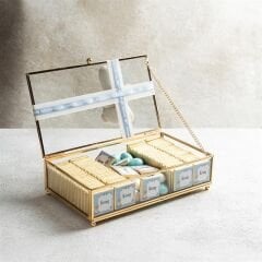 Cam Kutu Erkek Bebek Çikolatası