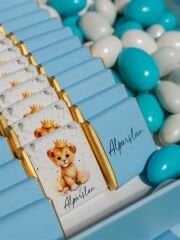 Kurdeleli Erkek Bebek Kutusu