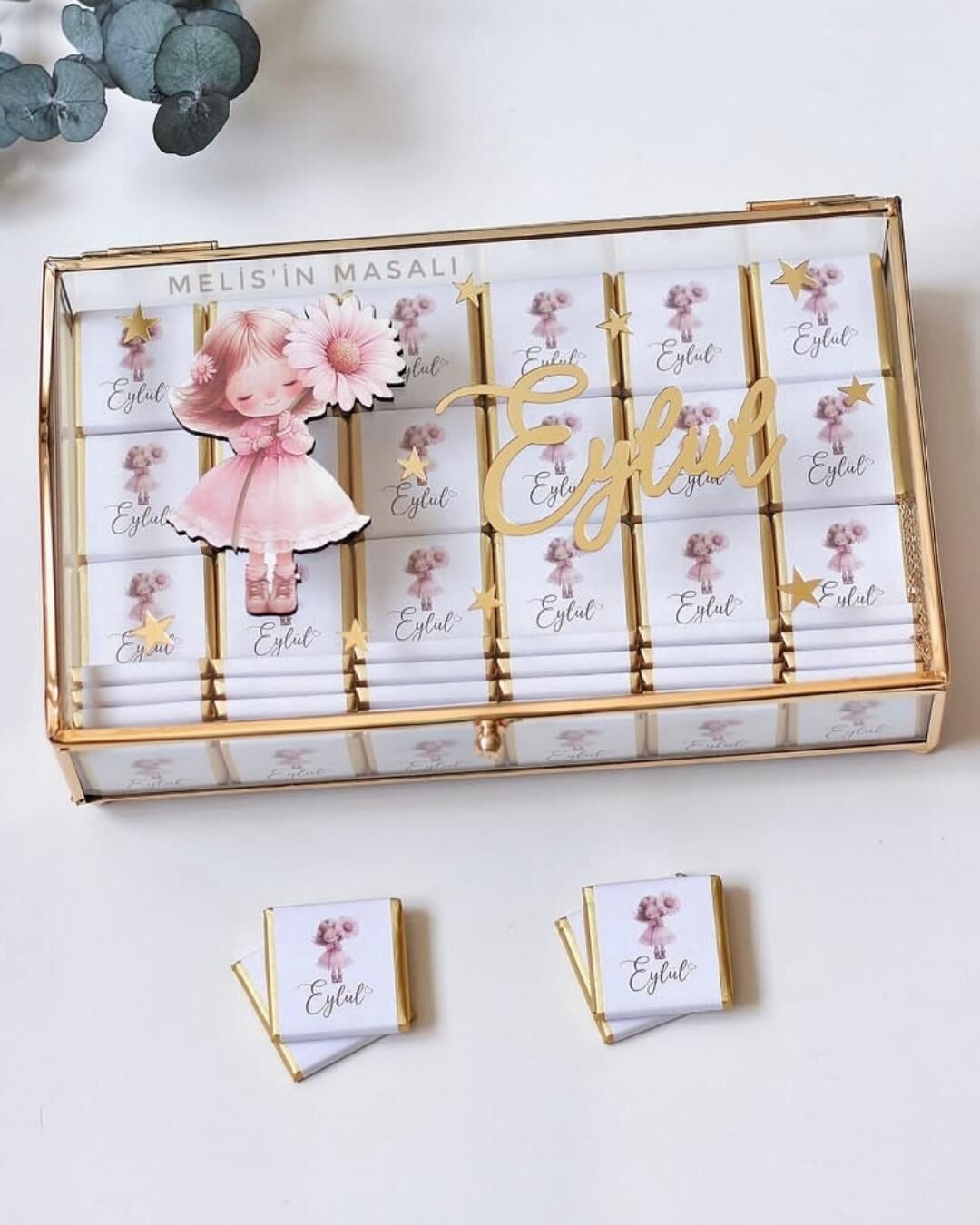 Cam Kutu Hediyelik Çikolata